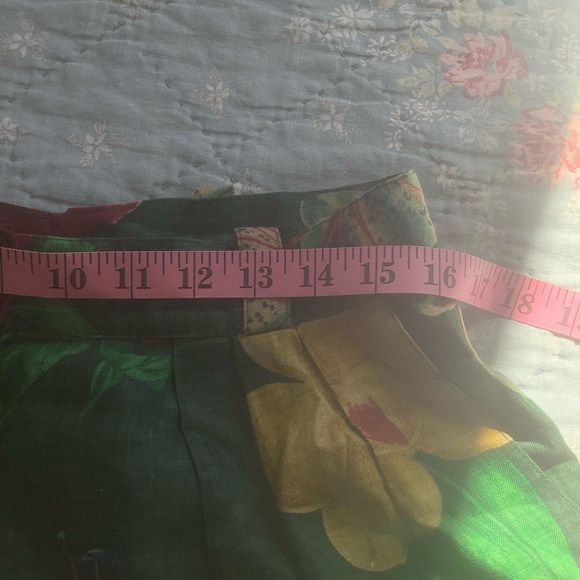 Jones New York 100% Linen Hawaiian Floral Bremuda Shorts Size 14 - Picture 6 of 8